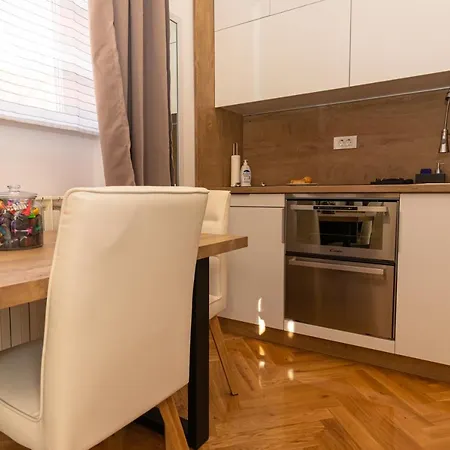 Frui Centro Apartamento *